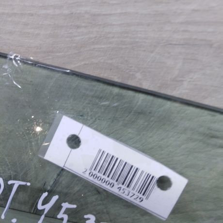 steklo-dveri-zadnee-pravoe-mazda-3-bk-xetcbek-art-67323-big-1