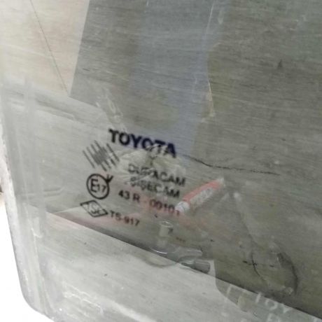 steklo-dveri-zadnee-pravoe-toyota-corolla-verso-i-restailing-art-70692-big-2