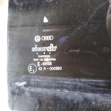 steklo-dveri-zadnee-pravoe-volkswagen-golf-2-art-70808-big-2