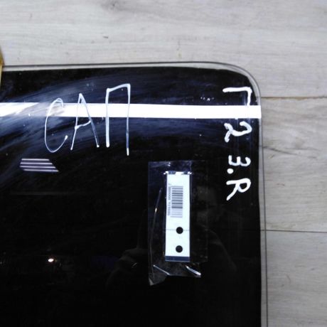 steklo-dveri-zadnee-pravoe-volkswagen-golf-2-art-70808-big-3