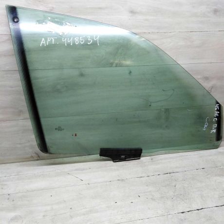 steklo-dveri-audi-a6-c4-perednee-pravoe-art-70821-big-0