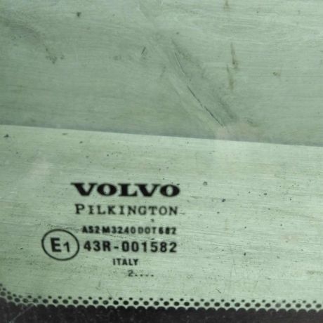 steklo-gluxoe-zadnee-levoe-bagaznika-volvo-xc90-art-70916-big-1
