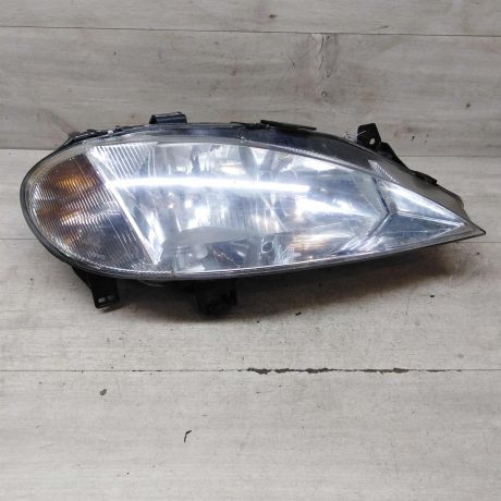 fara-pravaia-renault-megane-1-restailing-art-70945-big-0