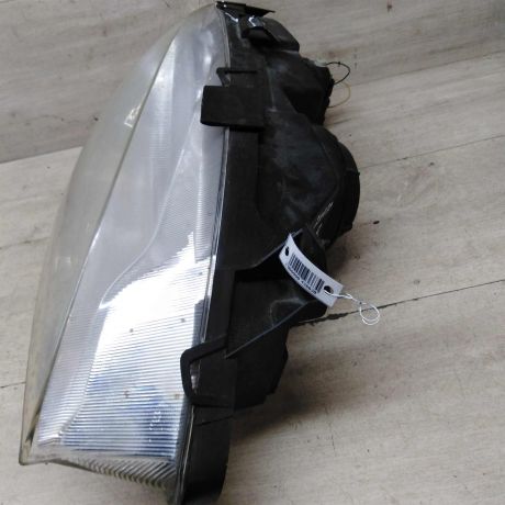 fara-pravaia-renault-megane-1-restailing-art-70945-big-6