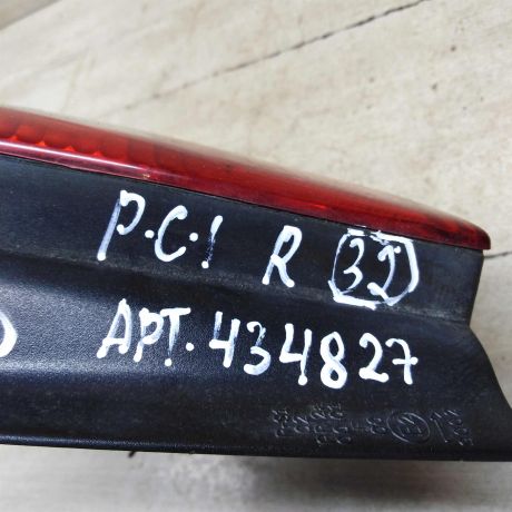 fonar-zadnii-pravyi-renault-scenic-1-art-71058-big-2