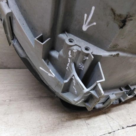 fara-levaia-mercedes-benz-w203-sedan-art-71211-big-4