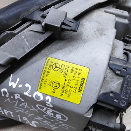 fara-pravaia-mercedes-w203-ksenon-sedan-art-71247-big-2