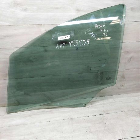 steklo-dveri-perednee-levoe-peugeot-307-art-71379-big-0