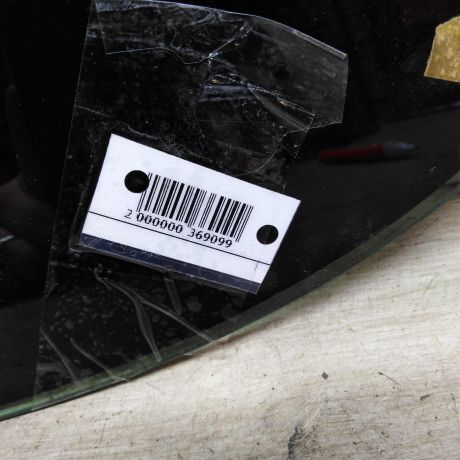 steklo-gluxoe-zadnee-pravoe-fortocka-renault-megane-1-sedan-art-71521-big-1