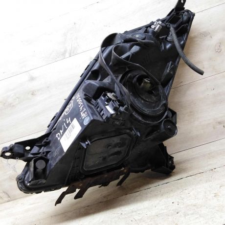 fara-pravaia-toyota-prius-2006-goda-vypuska-bu-art-71590-big-6