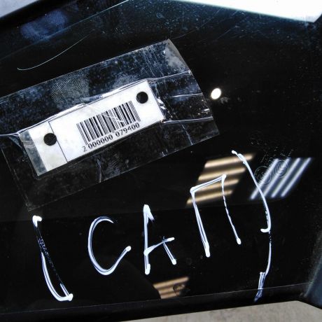 steklo-gluxoe-zadnee-levoe-fortocka-volkswagen-polo-v-sedan-art-71624-big-1