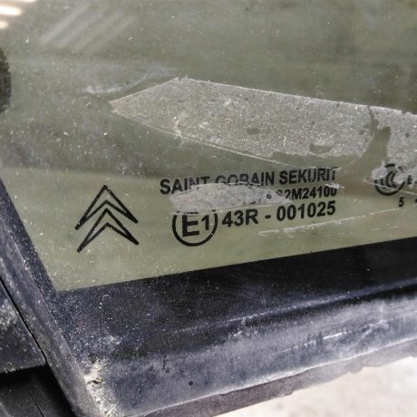 steklo-gluxoe-perednee-pravoe-fortocka-citroen-c4-kupe-art-71635-big-2