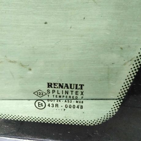 steklo-gluxoe-zadnee-pravoe-renault-scenic-2-fortocka-art-71654-big-2