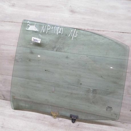 steklo-dveri-zadnee-levoe-xetcbek-nissan-primera-p11-art-71699-big-0