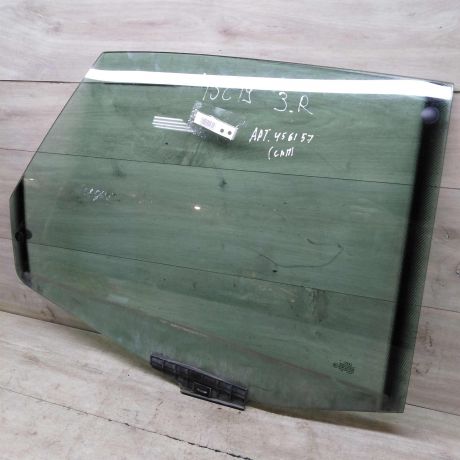 steklo-dveri-zadnee-pravoe-audi-100-c4-audi-a6-c4-art-71721-big-0