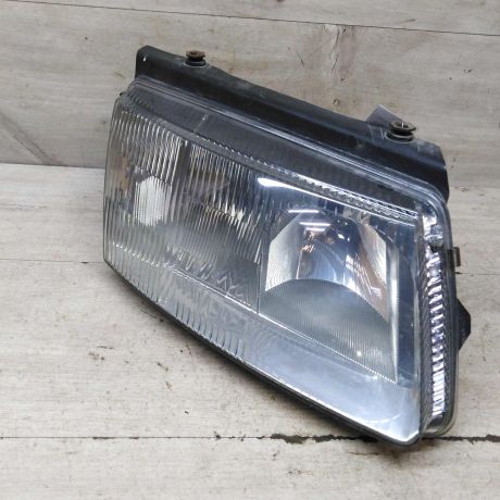 fara-pravaia-volkswagen-passat-b5-art-71869-big-2