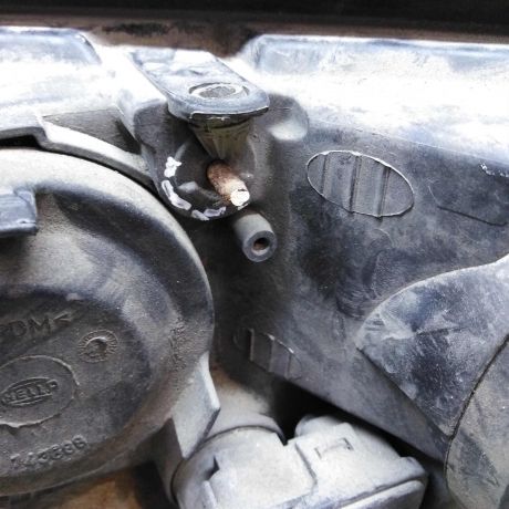 fara-pravaia-volkswagen-passat-b5-art-71869-big-4