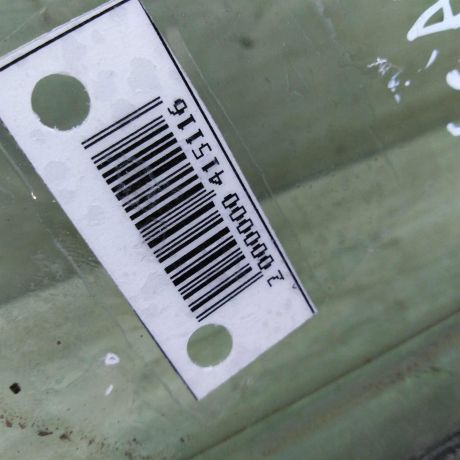 steklo-gluxoe-zadnee-levoe-opel-zafira-a-fortocka-art-72056-big-1