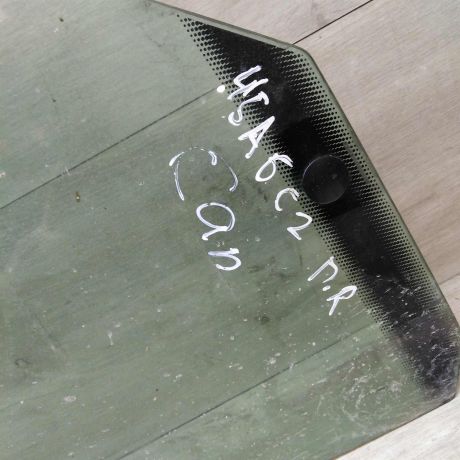 steklo-dveri-perednee-pravoe-audi-a6-c4-art-72179-big-1