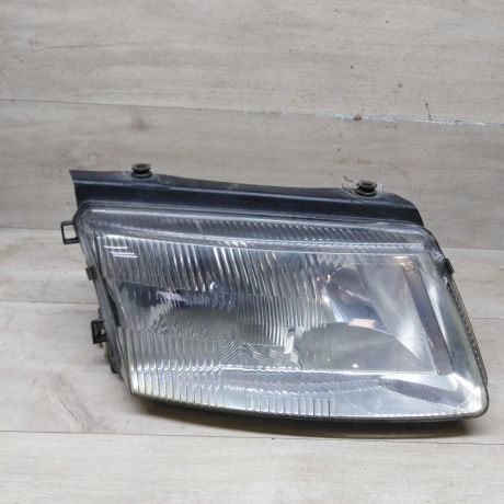 fara-pravaia-volkswagen-passat-b5-defekt-korrektora-art-72804-big-0