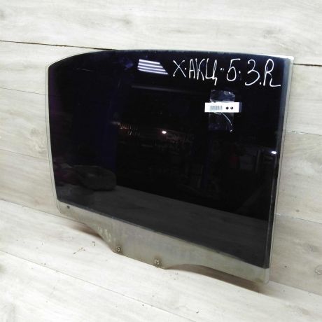 steklo-dveri-zadnee-pravoe-hyundai-accent-2-art-72887-big-0