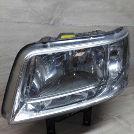 fara-levaia-volkswagen-transporter-t5-art-72932-big-0