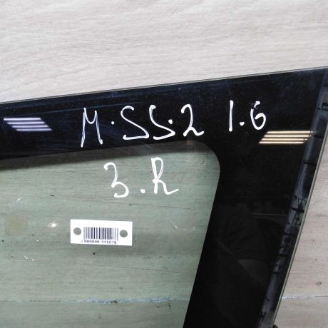 steklo-gluxoe-zadnee-pravoe-mitsubishi-space-star-i-art-72940-big-1