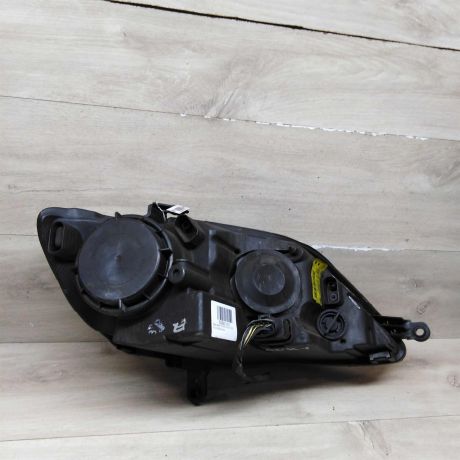 fara-levaia-volkswagen-golf-plus-art-72995-big-3