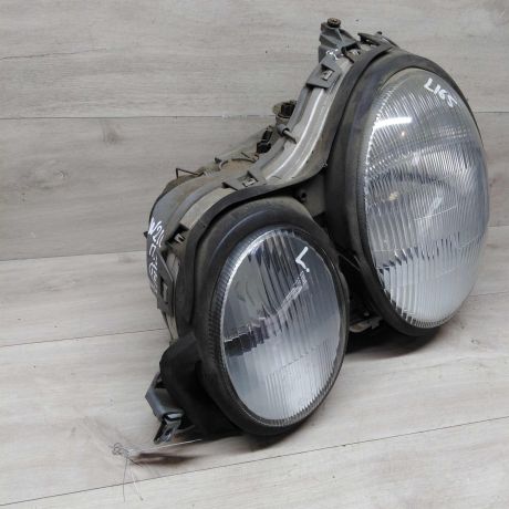 fara-levaia-mercedes-w210-defekt-art-73002-big-7