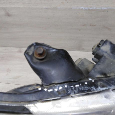 fara-peredniaia-pravaia-hyundai-getz-dorestailing-defekt-art-73020-big-7