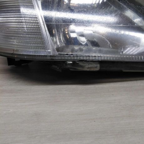 fara-pravaia-renault-logan-1-art-73417-big-1