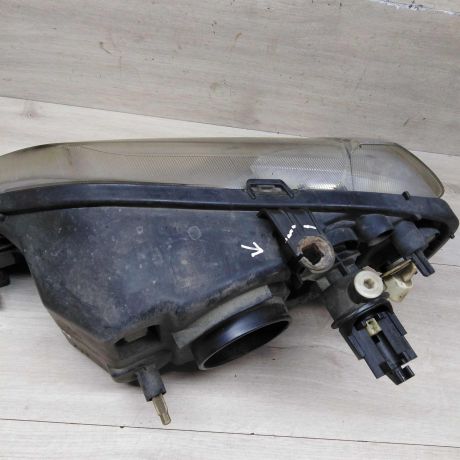 fara-pravaia-renault-logan-1-art-73417-big-8