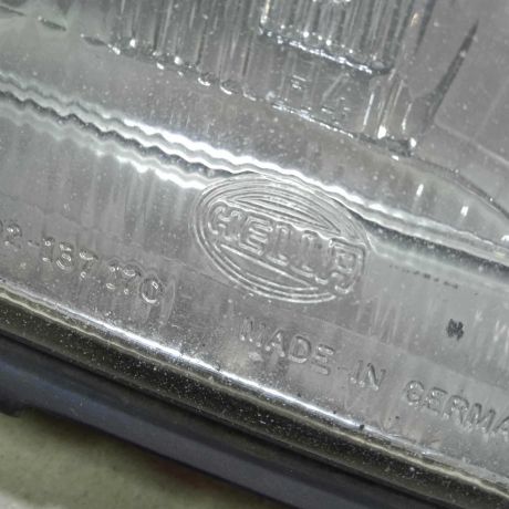 fara-pravaia-audi-100-c4-defekt-art-73637-big-1