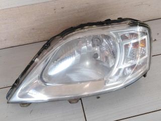 fara-peredniaia-levaia-defekt-lada-largus-art-73640