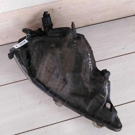 fara-peredniaia-levaia-defekt-lada-largus-art-73640-big-8