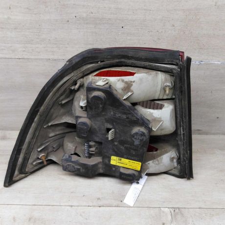 fonar-zadnii-pravyi-sedan-opel-vectra-a-art-73713-big-4