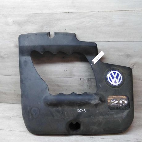kryska-dvigatelia-dekorativnaia-volkswagen-jetta-4-art-29235-big-0