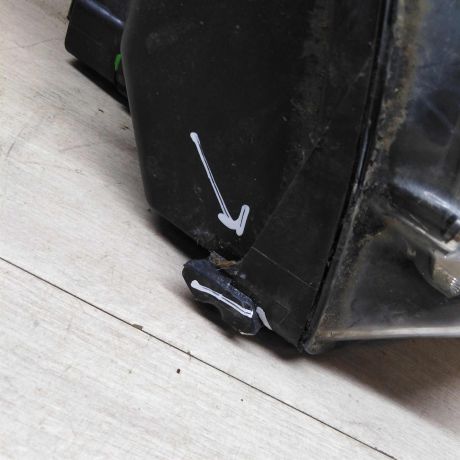 fara-peredniaia-pravaia-ford-fusion-i-art-74576-big-1