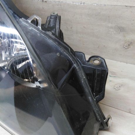 fara-peredniaia-pravaia-opel-astra-h-art-74869-big-6