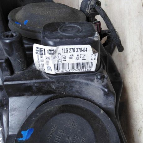 fara-peredniaia-pravaia-opel-astra-h-art-74869-big-3