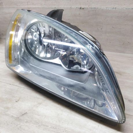 fara-peredniaia-pravaia-ford-focus-2-dorestailing-art-74871-big-7