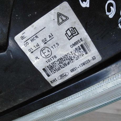 fara-peredniaia-pravaia-ford-focus-2-dorestailing-art-74871-big-5