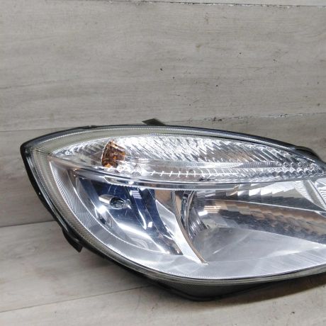 fara-peredniaia-pravaia-skoda-fabia-ii-art-75145-big-4