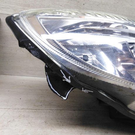 fara-peredniaia-pravaia-skoda-fabia-ii-art-75145-big-1