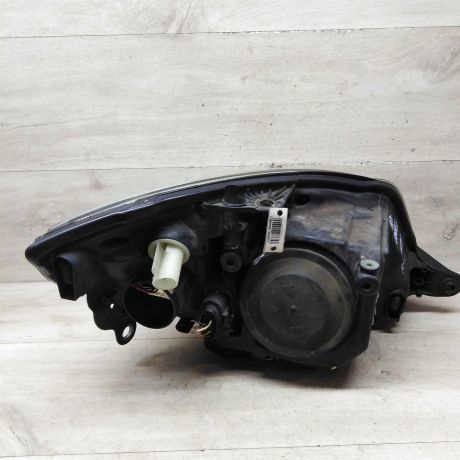 fara-peredniaia-levaia-skoda-fabia-ii-art-75146-big-1