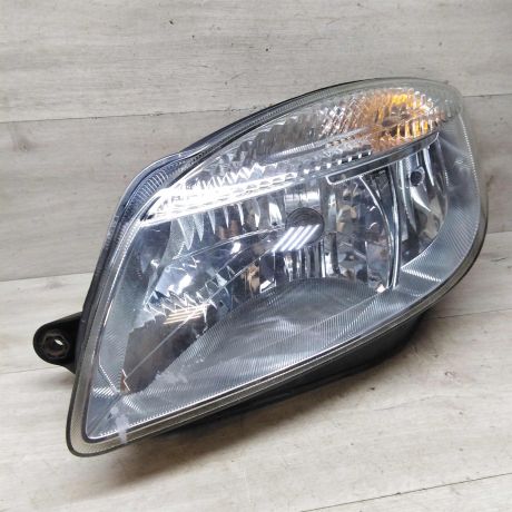 fara-peredniaia-levaia-skoda-fabia-ii-art-75146-big-6