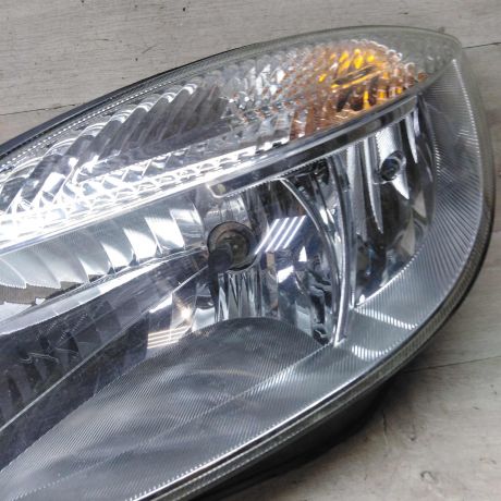 fara-peredniaia-levaia-skoda-fabia-ii-art-75146-big-4