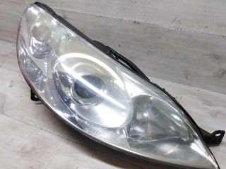 fara-peredniaia-pravaia-peugeot-407-ksenon-art-75255