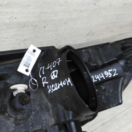 fara-peredniaia-pravaia-peugeot-407-ksenon-art-75255-big-9