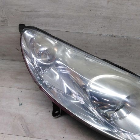 fara-peredniaia-pravaia-peugeot-407-ksenon-art-75255-big-8